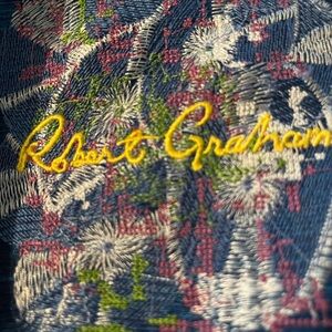 Robert Graham, Spin Me Round Short Sleeve Shirt.  Gently used.